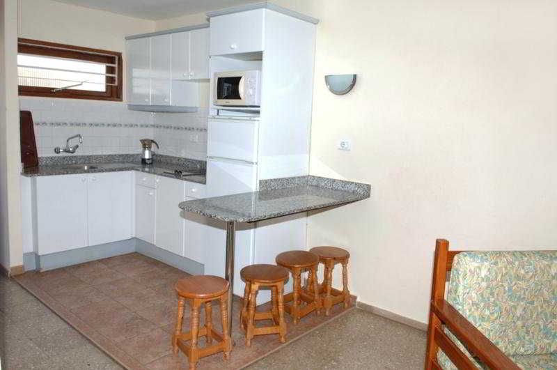 Apartamentos Caribes 1