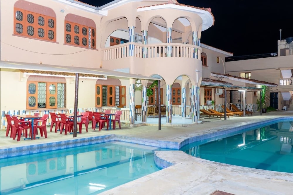 Hotel Swahili Social House