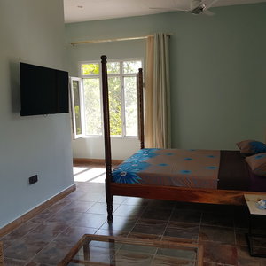 Hotel Rocksvilla Homestay cazare Gazi