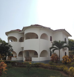 Hotel Four Shells Apartments Diani cazare Diani Beach