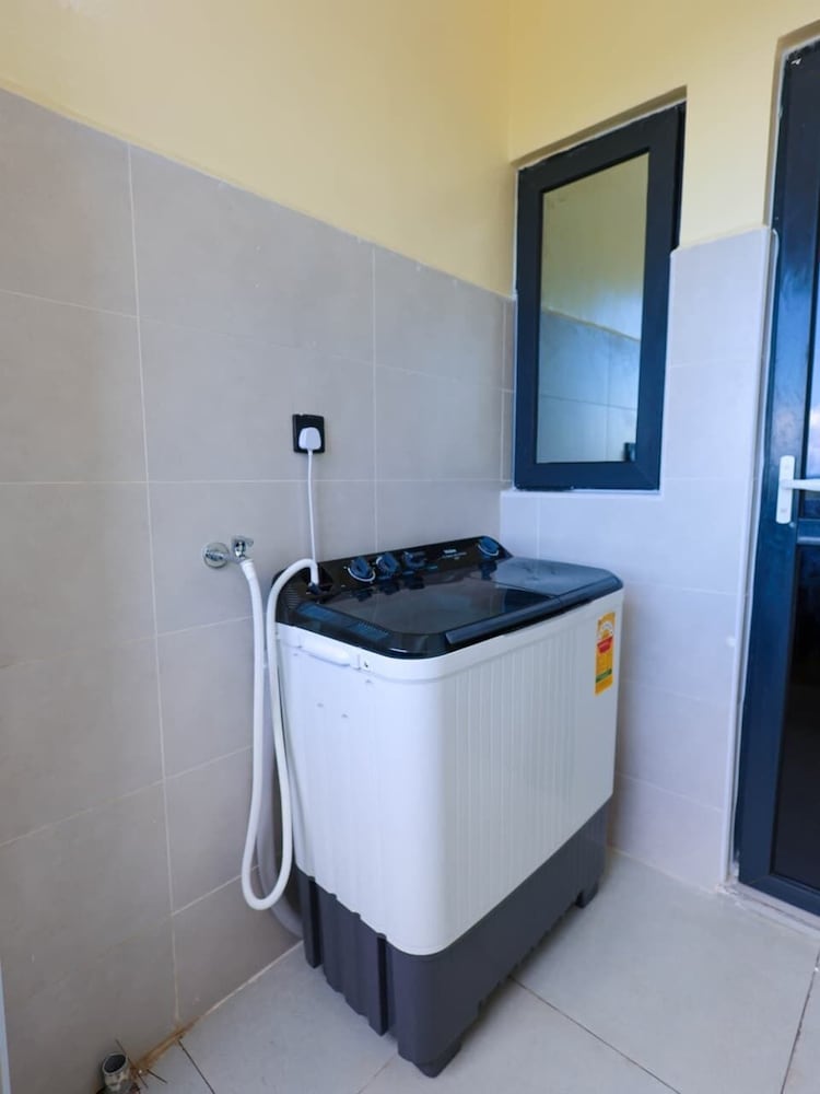 Hotel Radium Residences View Palace Apartment