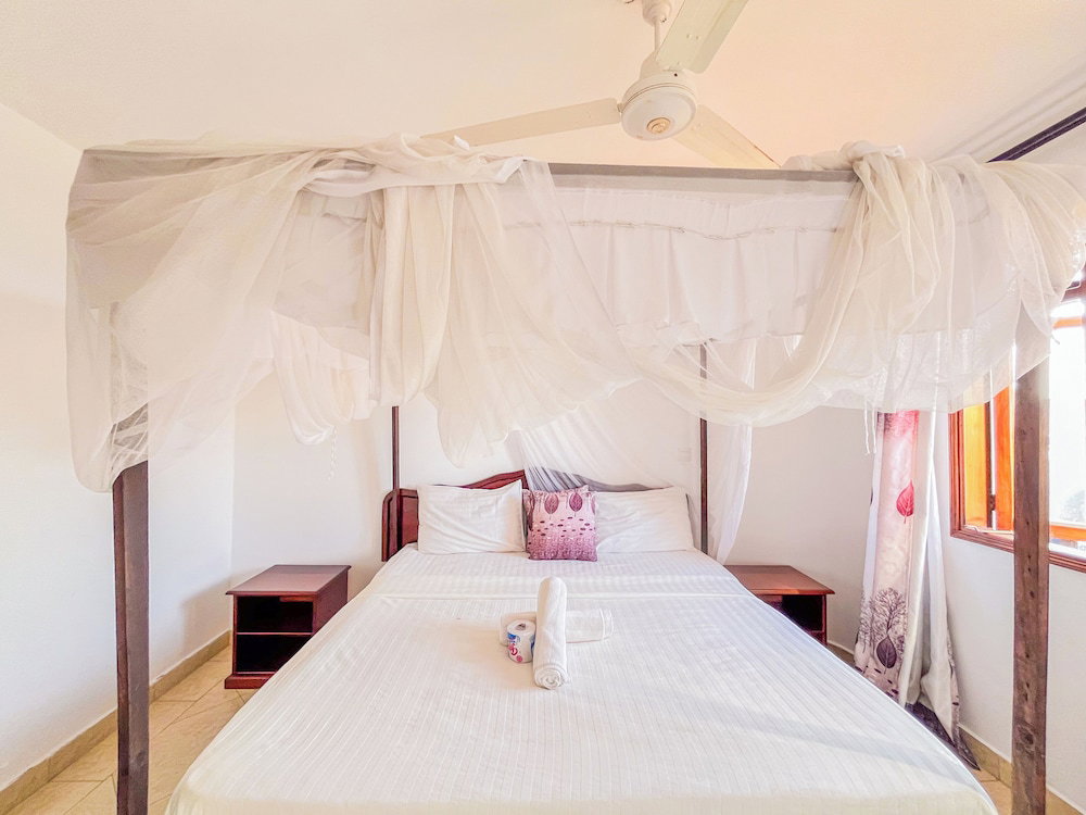 Hotel Mvuto Mzuri Beachfront Apartments