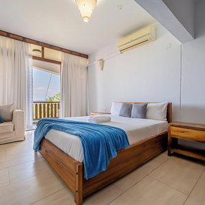 Hotel Diani Beachfront Paradise cazare Diani Beach
