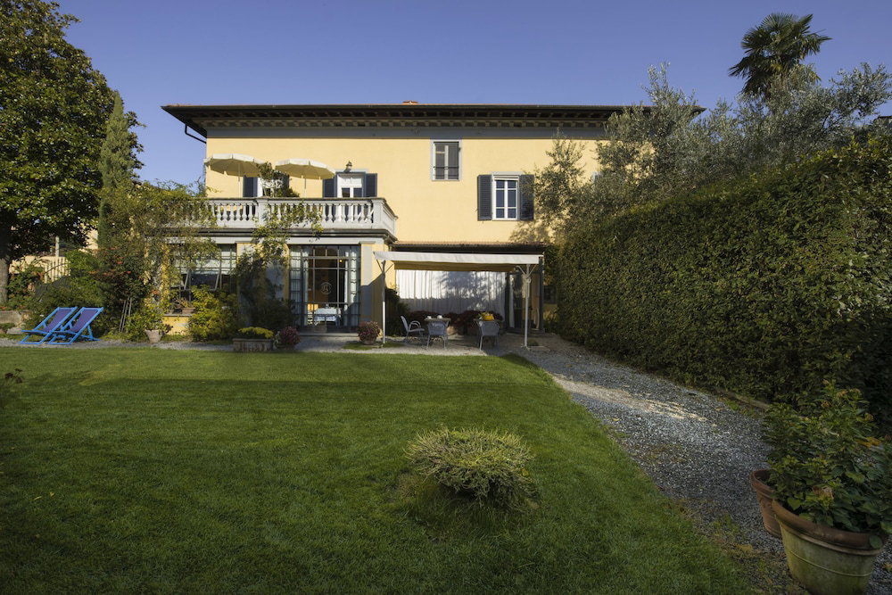 Hotel Al Porto Di Lucca B&B