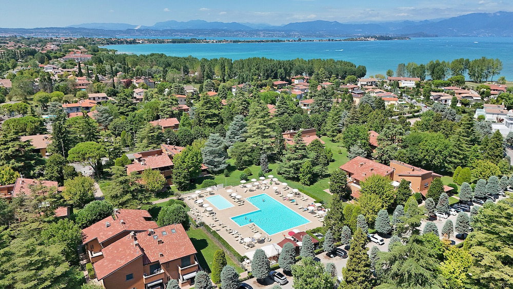 Hotel Tiny Home In Sirmione