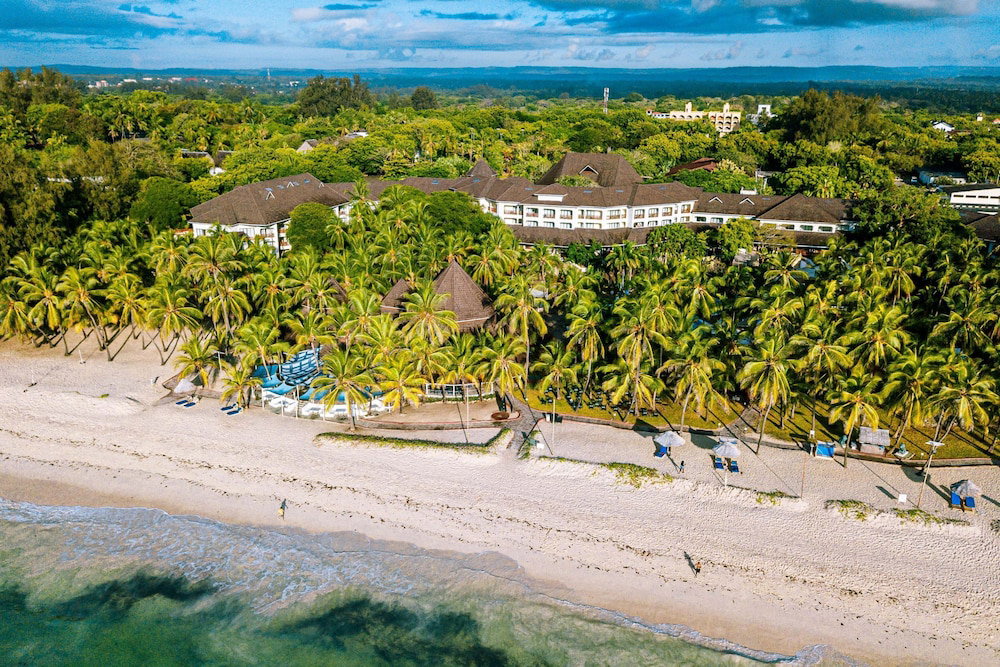 Hotel Diani Reef Beach Resort & Spa - Your Beachfront Bliss Awaits