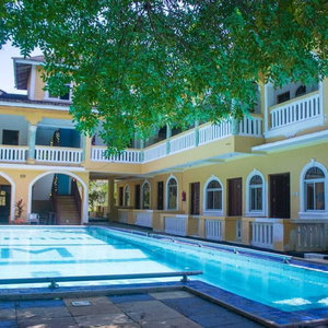 Hotel Manyatta Azure Boutique Hotel cazare Diani Beach
