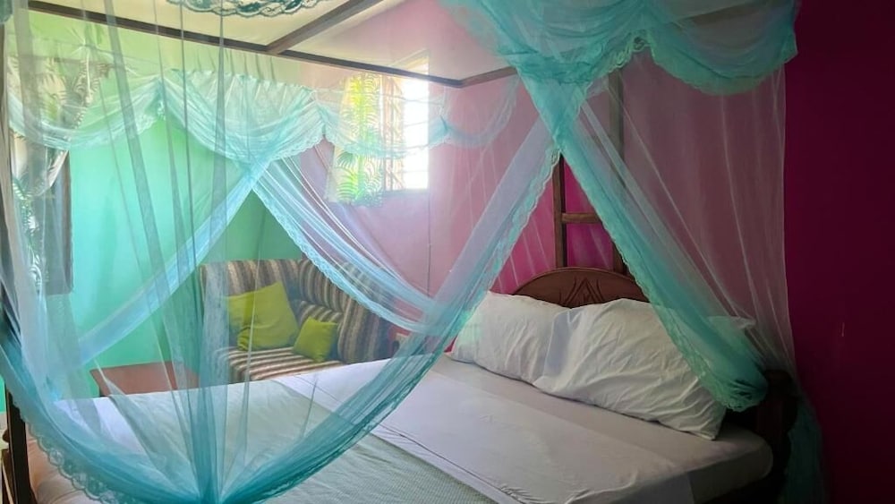 Hotel Armaan B&B Diani