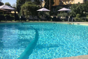 Hotel Villa Royal cazare San Lorenzo