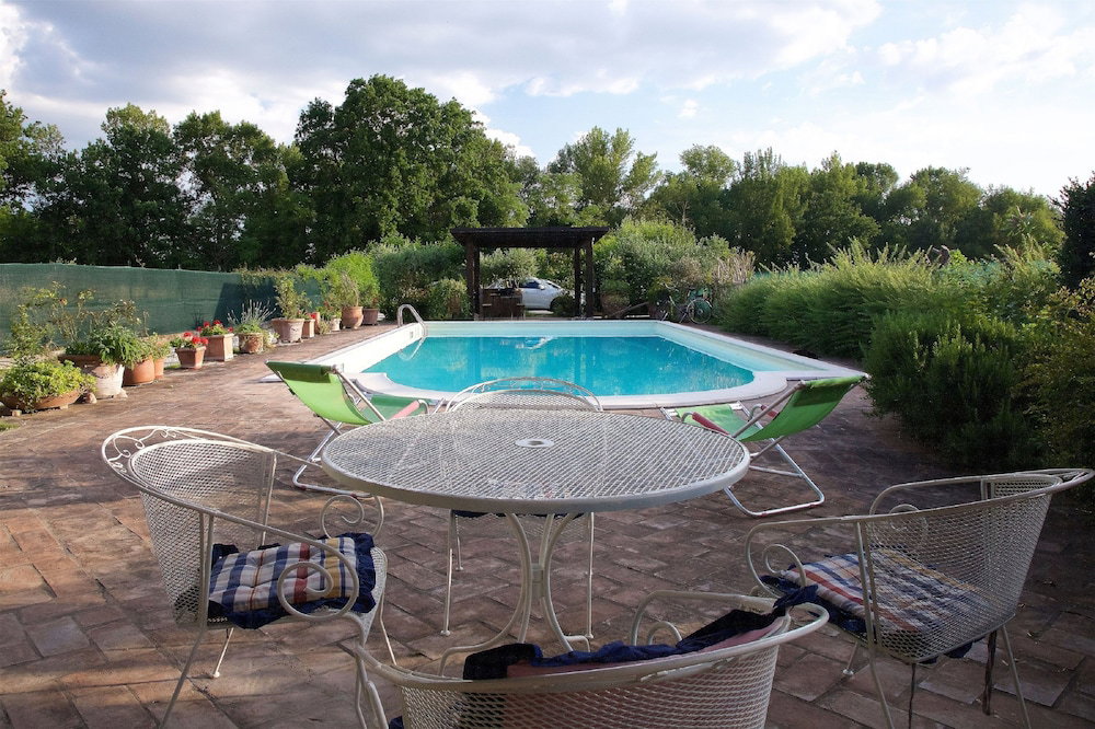 Hotel B&B With Pool And View Of Assisi