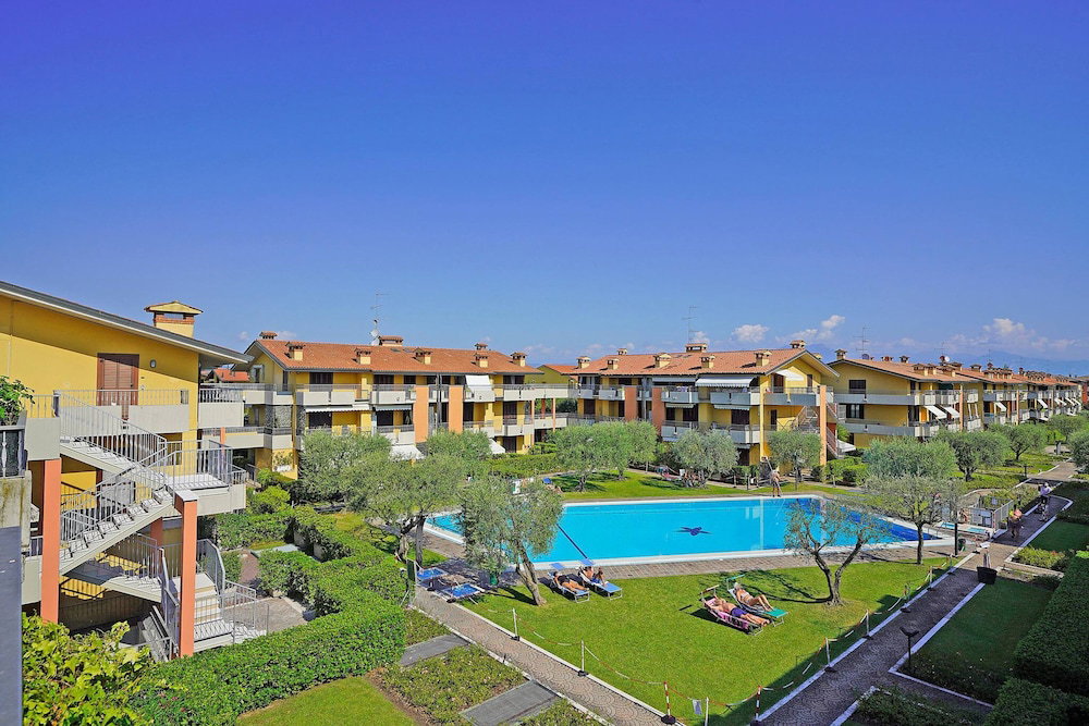 Hotel Villaggio Dei Fiori - Viola