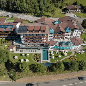 Hotel Diamant Spa Resort cazare Santa Cristina Valgardena