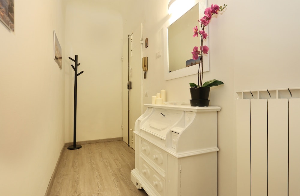 Cristina Suite