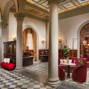 Hotel Porta Rossa Hotel Firenze Colbert Collection cazare San Giovanni