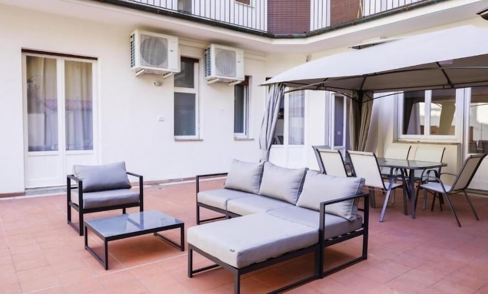 Hotel La Terrazza Di Jenny B&B