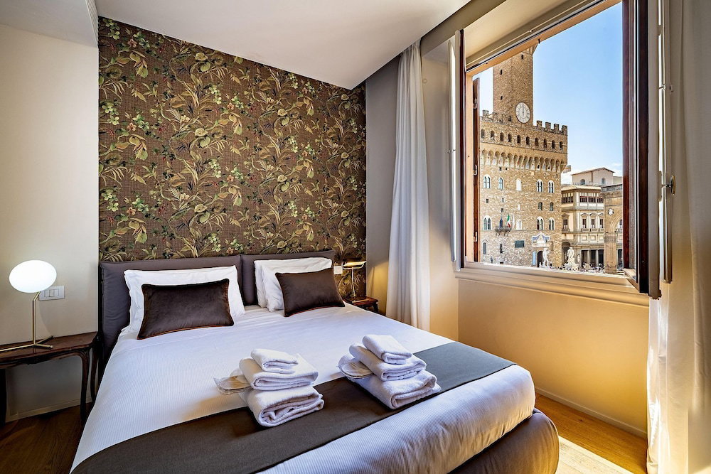 Hotel Signoria Collection