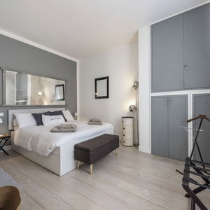 Hotel Golden Roof 4 By Mmega cazare San Giovanni