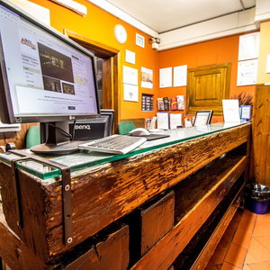 Hotel Hostel Santa Monaca cazare Santo Spirito