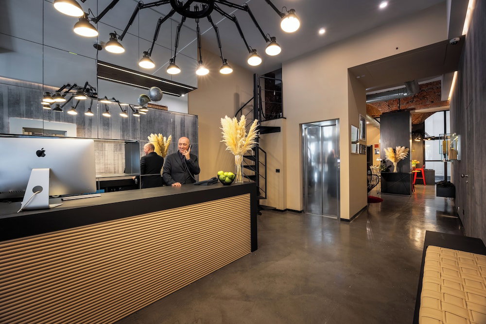 Globus Urban Hotel
