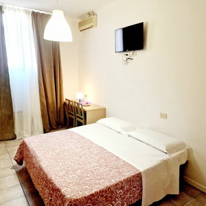 Hotel Hotel Firenze 2000 cazare Santo Spirito