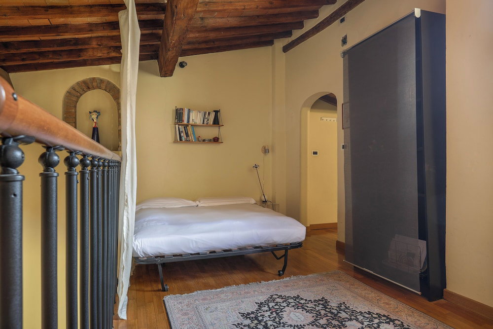 Charming Apartment In Oltrarno