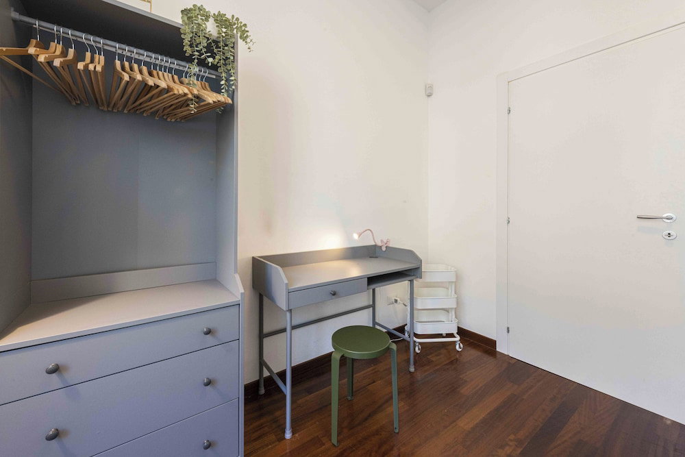 Poliziano Apartment By Mmega