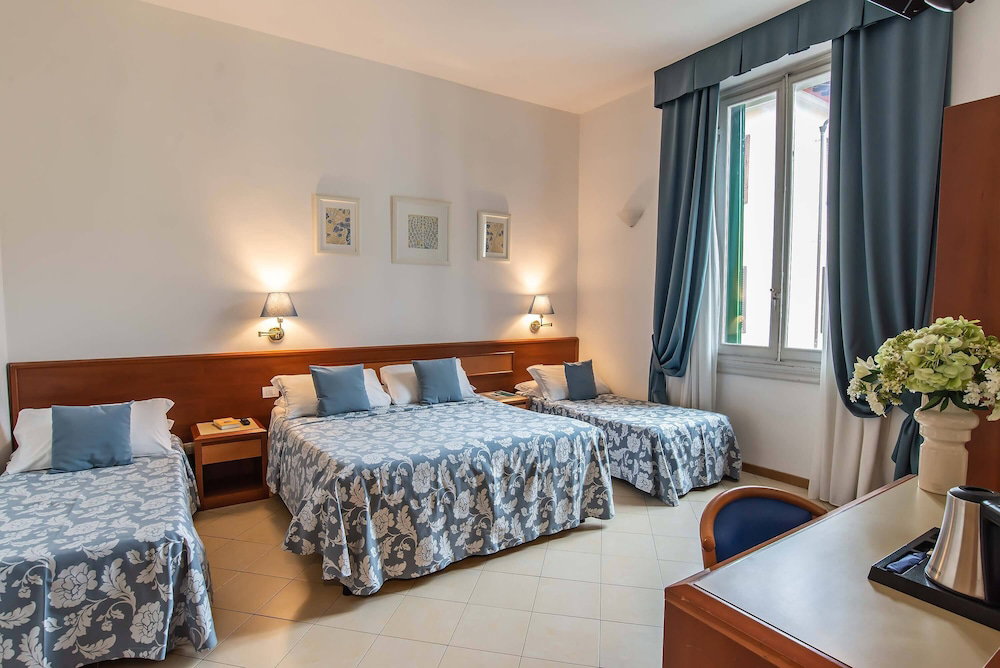 Hotel Bonifacio