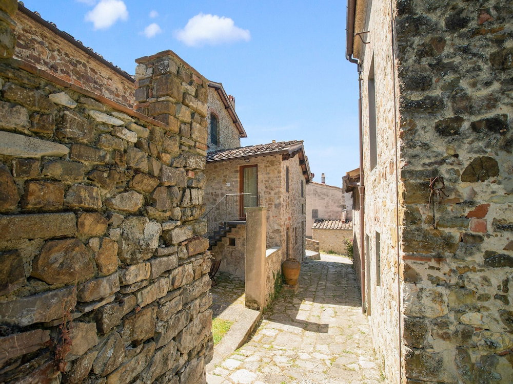 Charming Retreat In Montorsoli