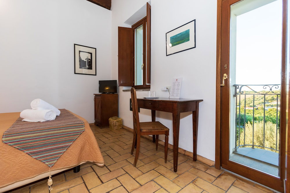 Residenza D'epoca Pietra Di Ponente