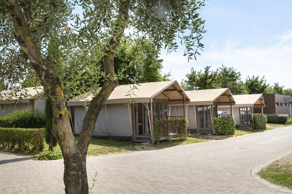 Hotel Hu Firenze Certosa Camping In Town