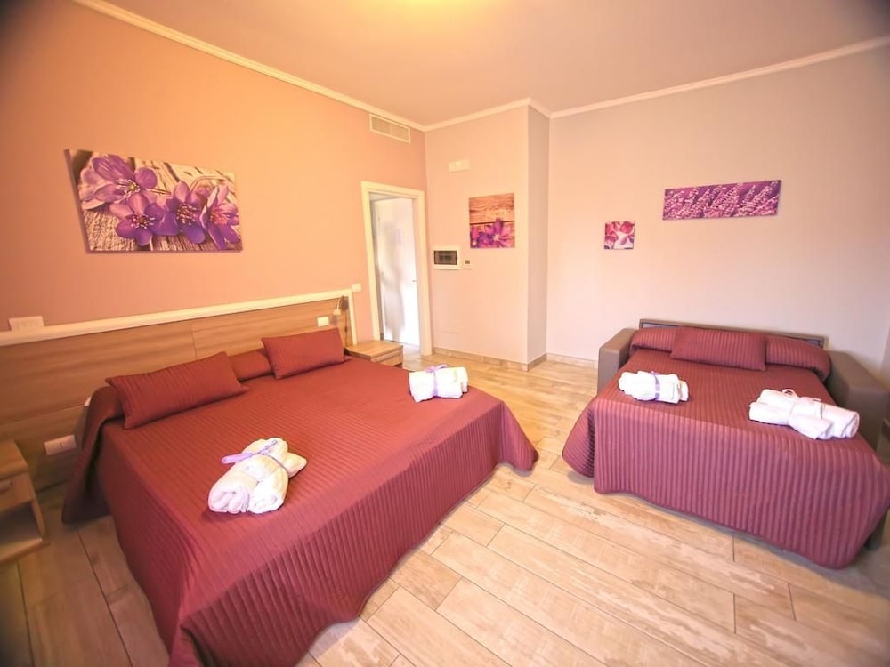 Orchidea House Fiumicino Two