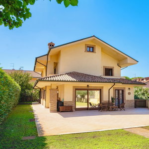Hotel Villa Antonella Wellness & Jacuzzi cazare Ciampino