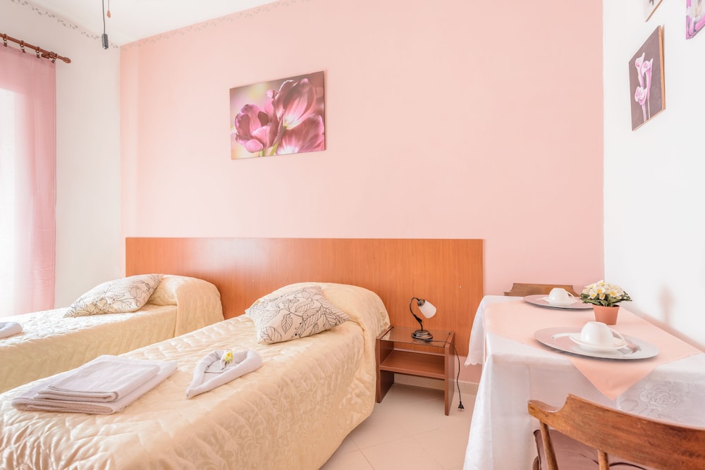 Hotel B&B Soggiorno Di Ostia