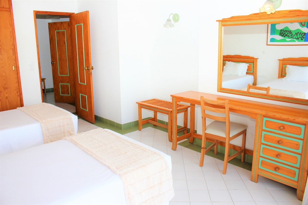 Ourabay Hotel Apartment