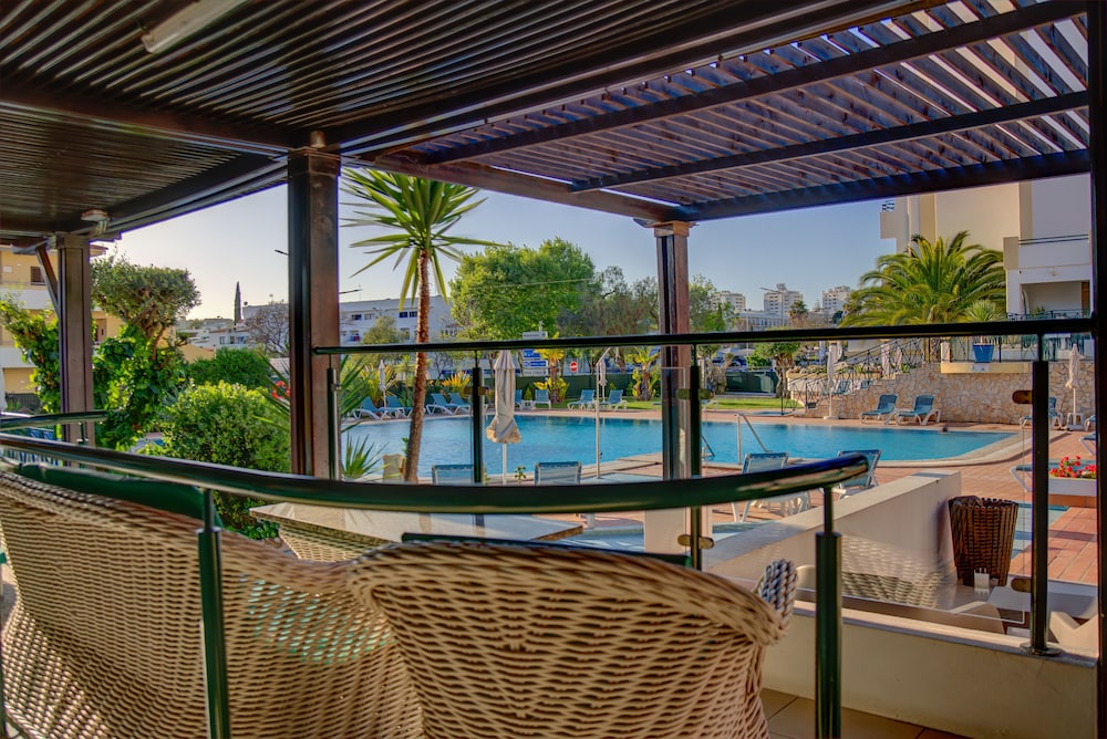 Ourabay Hotel Apartment