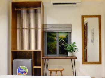 The Autumn Homestay