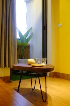 The Autumn Homestay