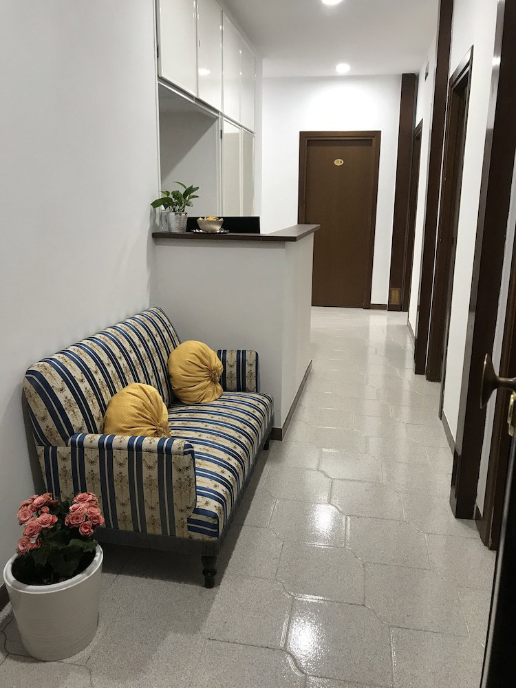 Hotel Affittacamere Dianir