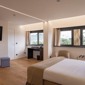 Hotel Hotel Dei Congressi cazare Vitinia