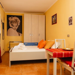 Hotel Studio House Da Pasolini A Mastroianni cazare Casal Bertone
