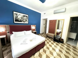 Hotel The Five Oscars Inn cazare Monti