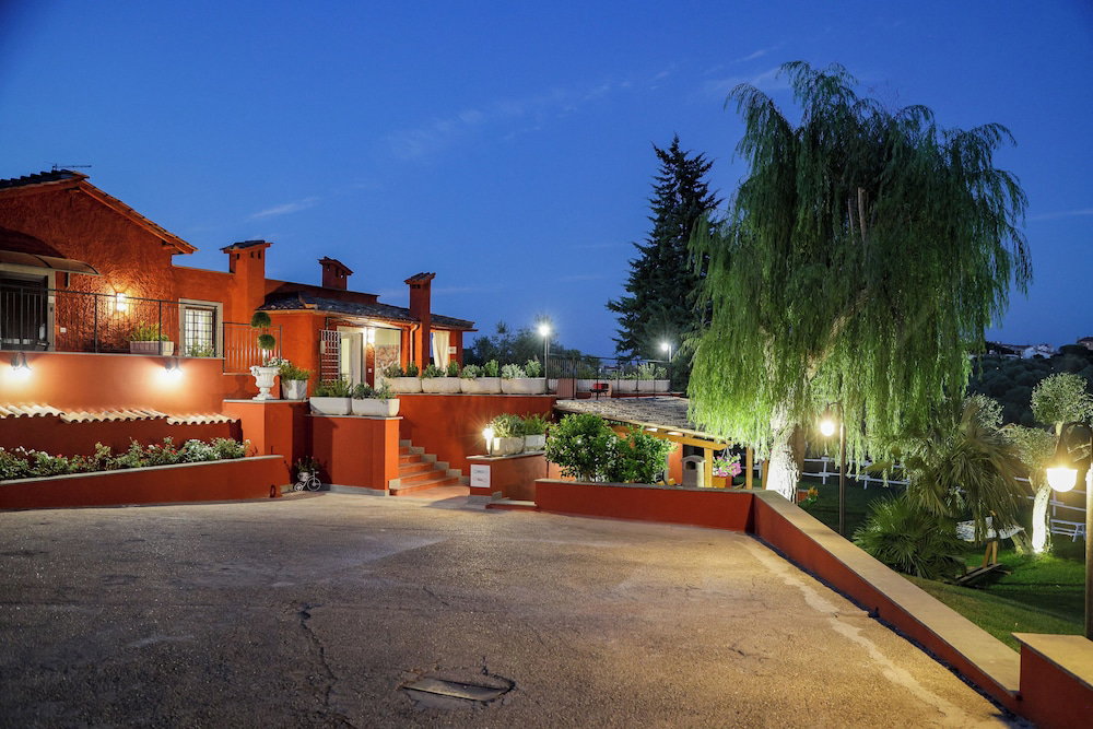 Hotel La Villetta Nel Parco