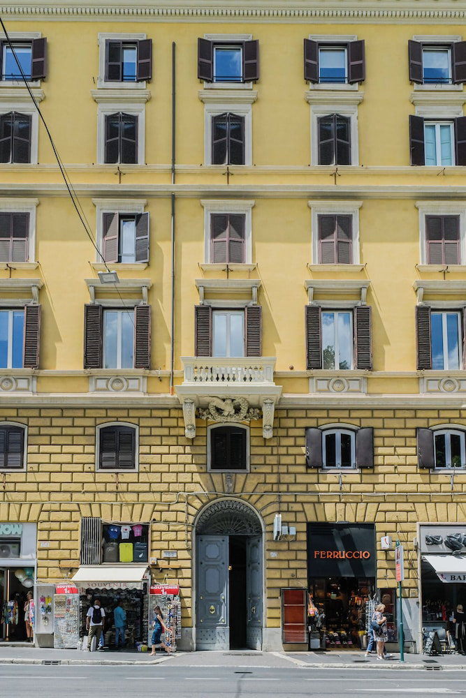 Hotel 163 Boutique Hotel
