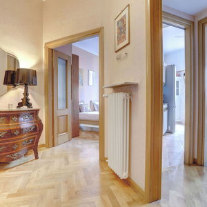 Hotel Vatican | The House Of Painting | Home And More cazare Prati