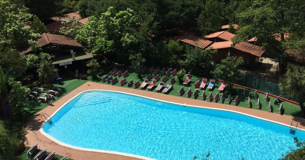 Hotel Seven Hills Camping Village