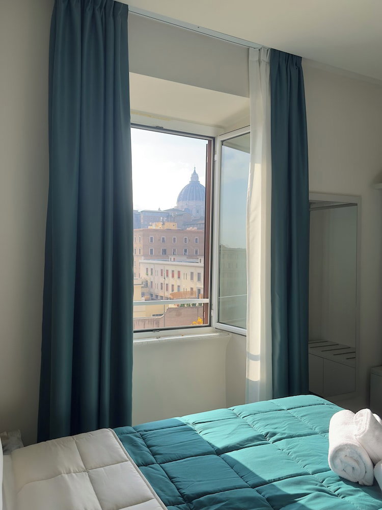 Hotel B&B A Picture Of Rome - Vatican View