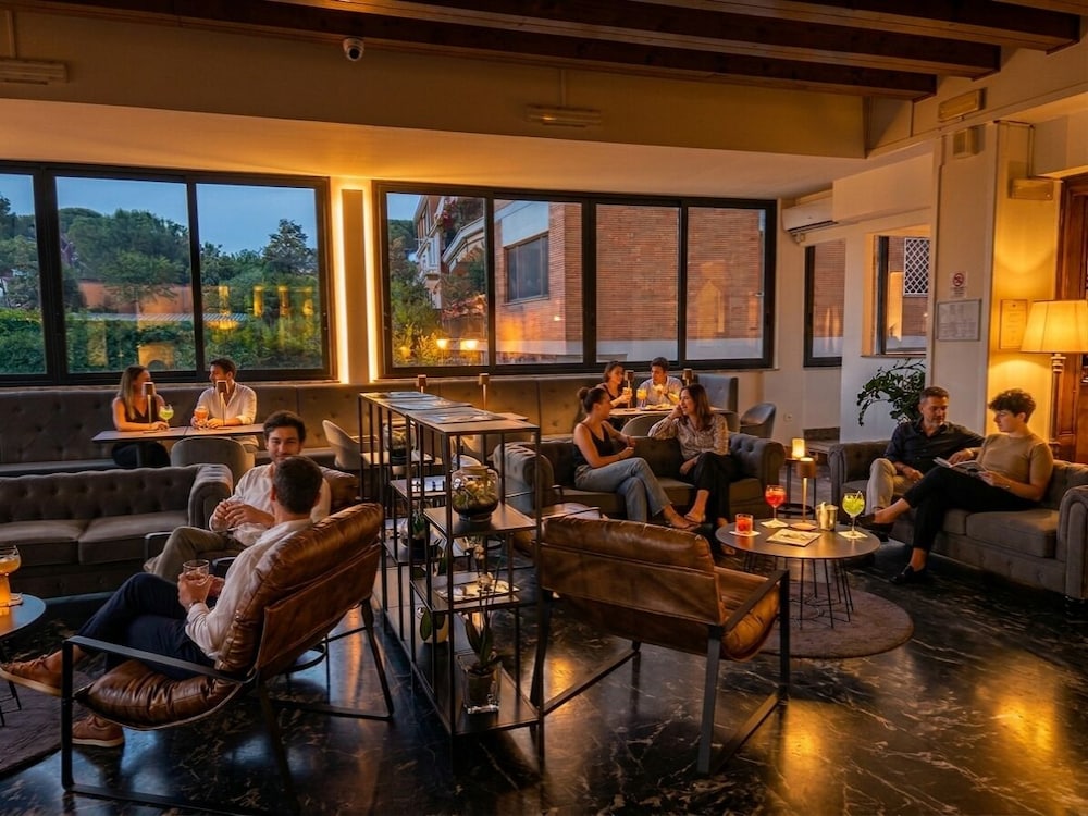 Hotel Pinewood Hotel Rome