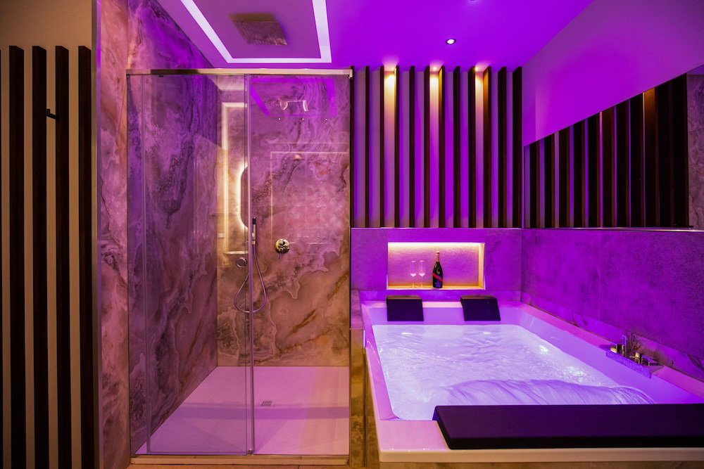 Hotel Albadea Déco&Jacuzzi