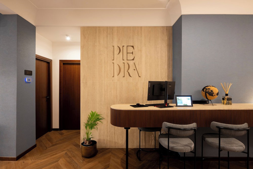 Hotel Boutique Hotel Piedra Rome City Centre