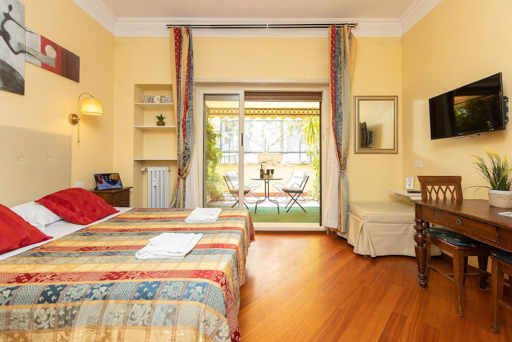 Hotel Internouno Deluxe